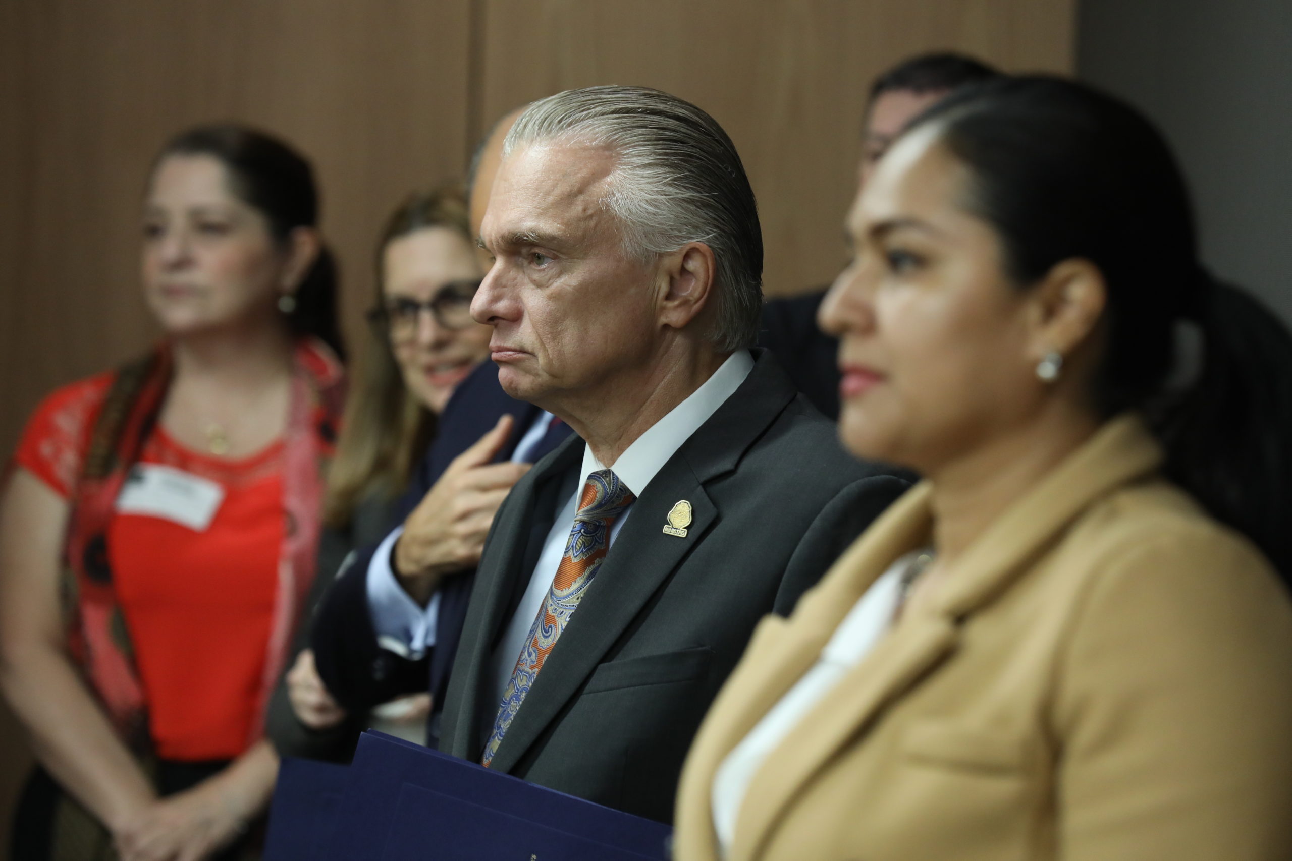 Imagen principal del artículo: Canciller minimiza declaración de ministro de Comex de que a Costa Rica le convenía que ganaran los Demócratas en EE. UU.