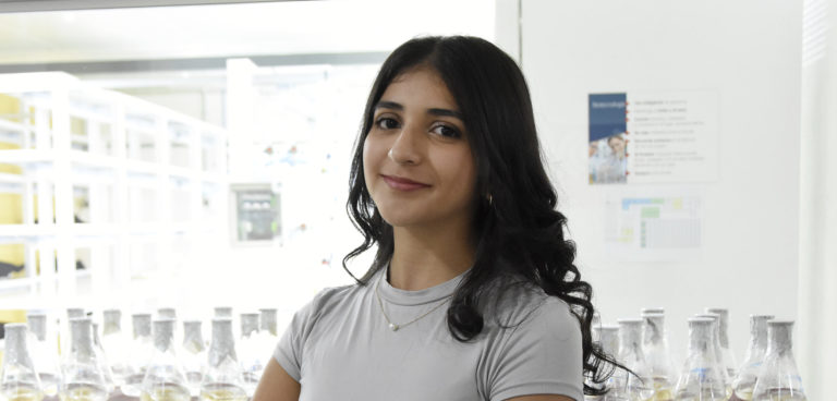 Estudiante de colegio público obtiene nota perfecta en prueba de admisión del TEC