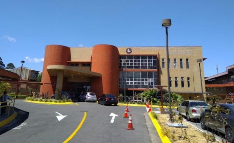 Junta de Salud del Hospital Geriátrico: "No podemos esperar hasta el 2032 para tener un nuevo hospital"