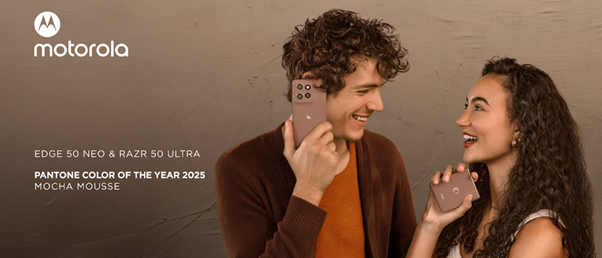 Imagen principal del artículo: Motorola es la primera y única marca en crear smartphones en el elegante Color del Año 2025: PANTONE 17-1230 Mocha Mousse
