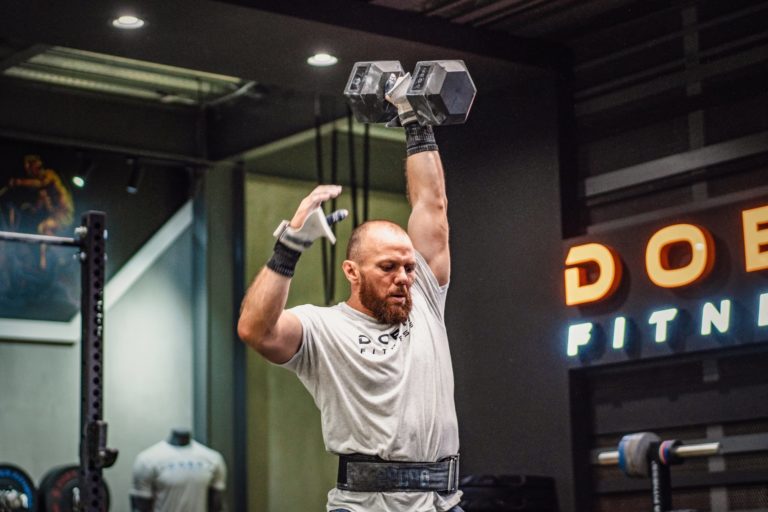 Atleta tico “Chicho” Quesada se deja la medalla de bronce en Wodapalooza 2025