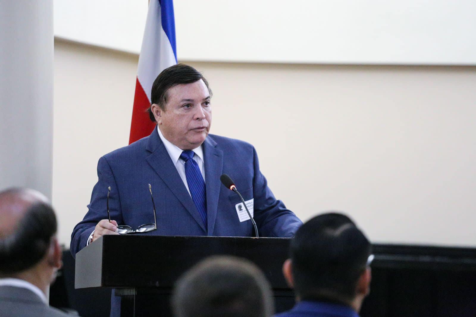 Imagen principal del artículo: Marchegiani acepta autoría de las vallas, PLP sufre otro golpe