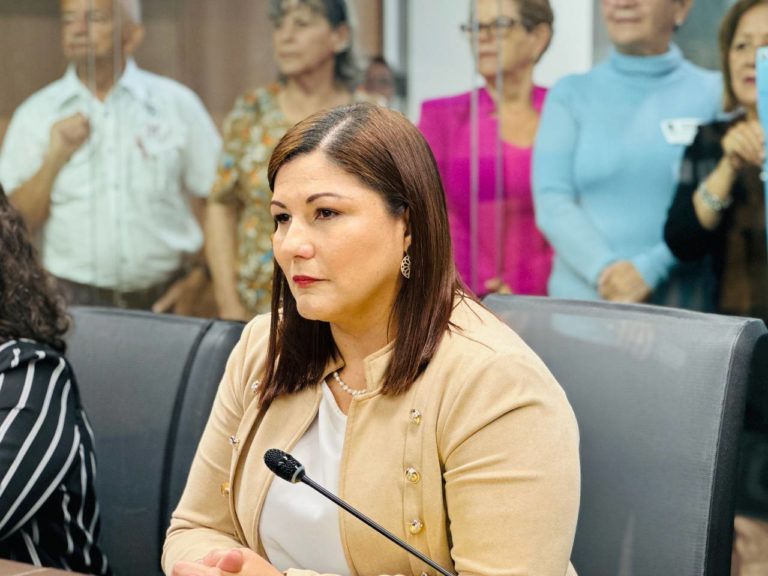 "No hay candidatos que quieran ser parte de la junta directiva", dice presidenta de la CCSS