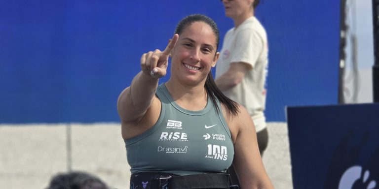 Tica Amalia Ortuño gana el prestigioso torneo Wodapalooza 2025 en Miami