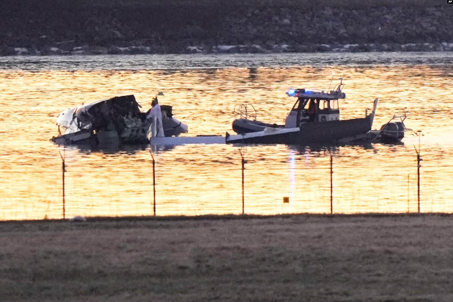 Imagen principal del artículo: Colisión aérea en Washington D. C. deja 67 muertos