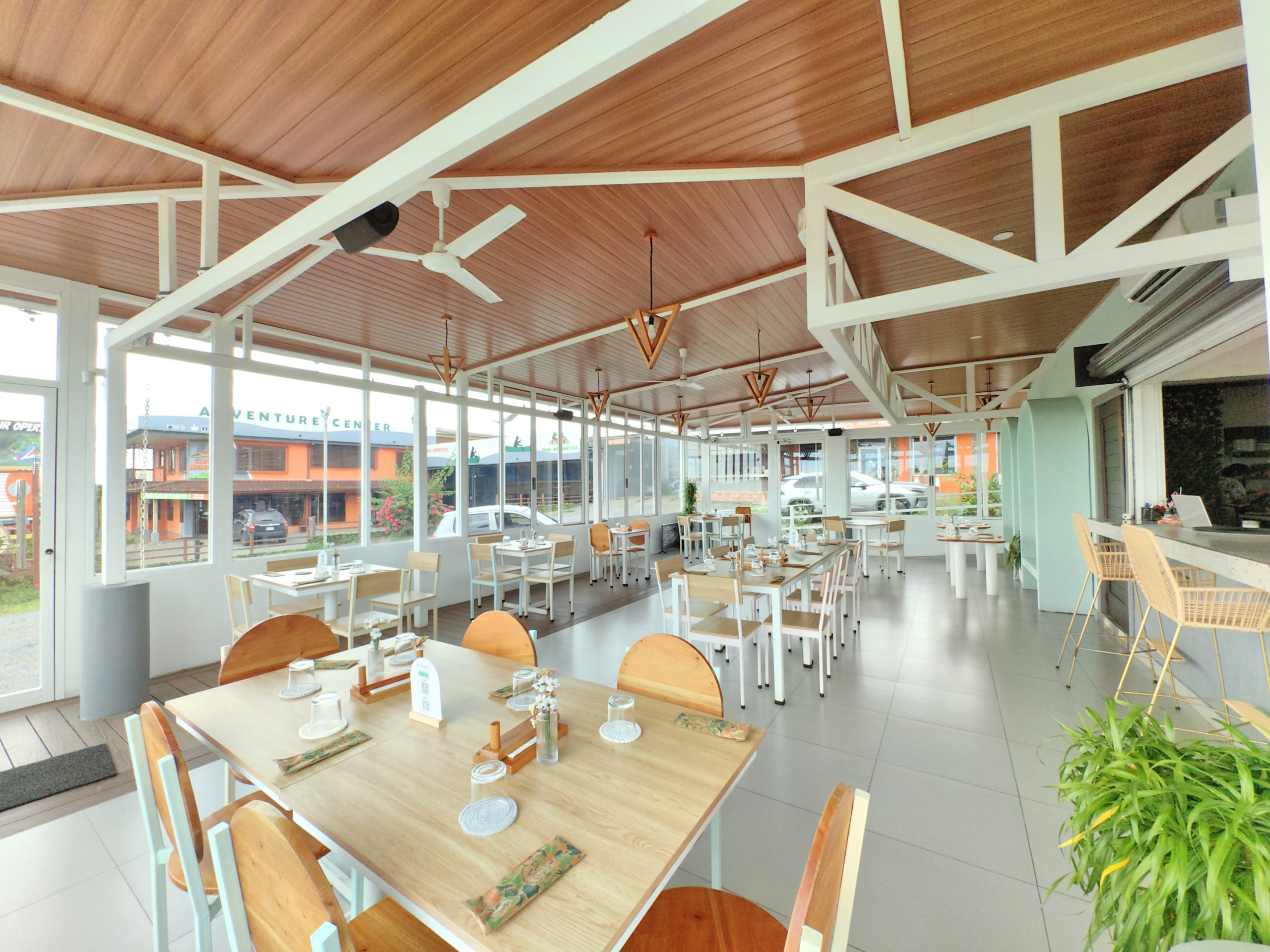 Imagen principal del artículo: D' Balú: El lugar perfecto para disfrutar de una deliciosa comida de La Fortuna