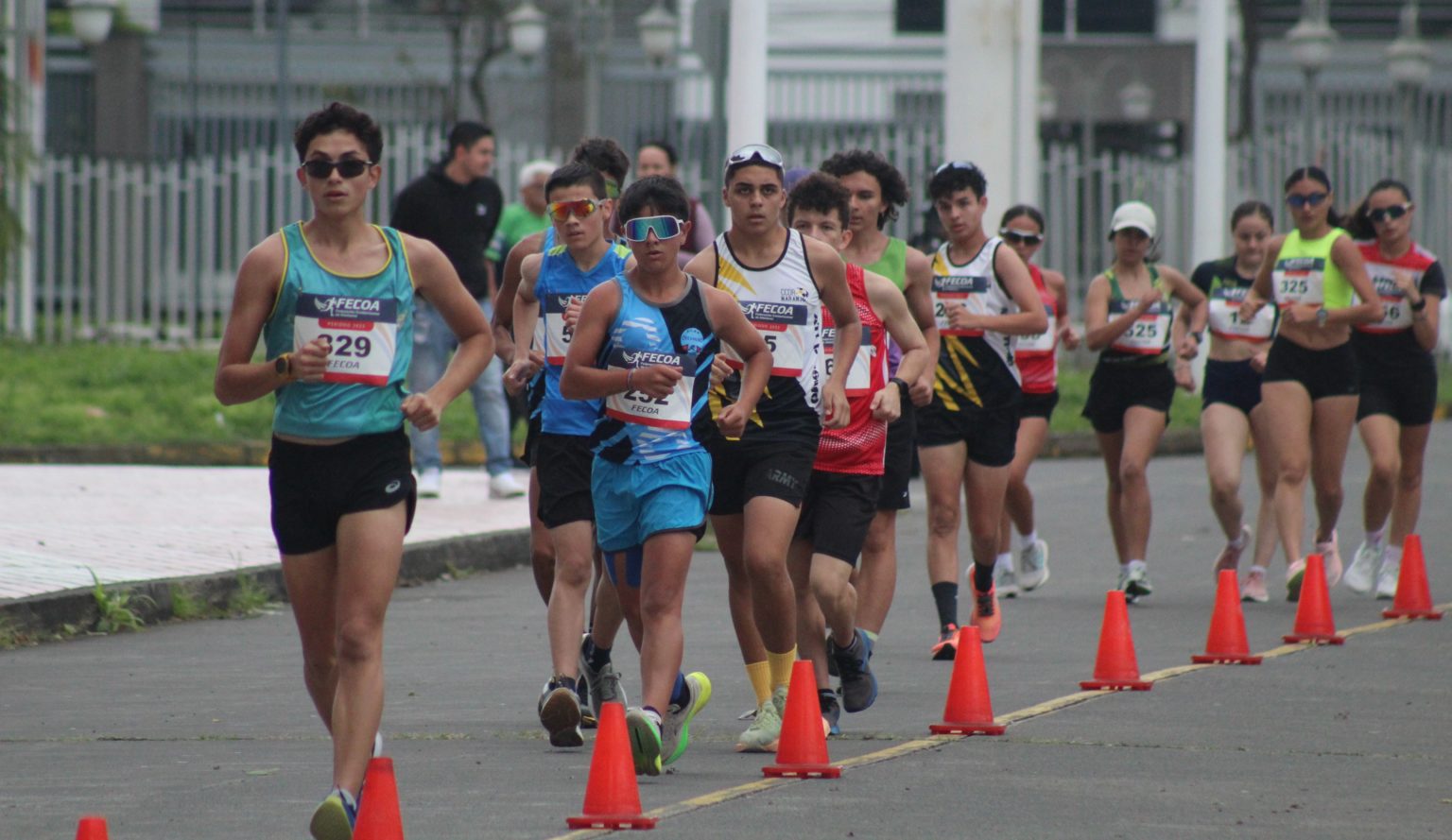 Imagen principal del artículo: Se definen los nuevos campeones nacionales 2025 de marcha atlética y campo traviesa
