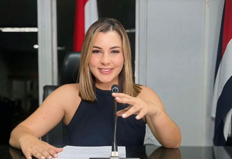 Alcaldesa de San Ramón responsabiliza a Leslye Bojorges por dinero recibido de empresario