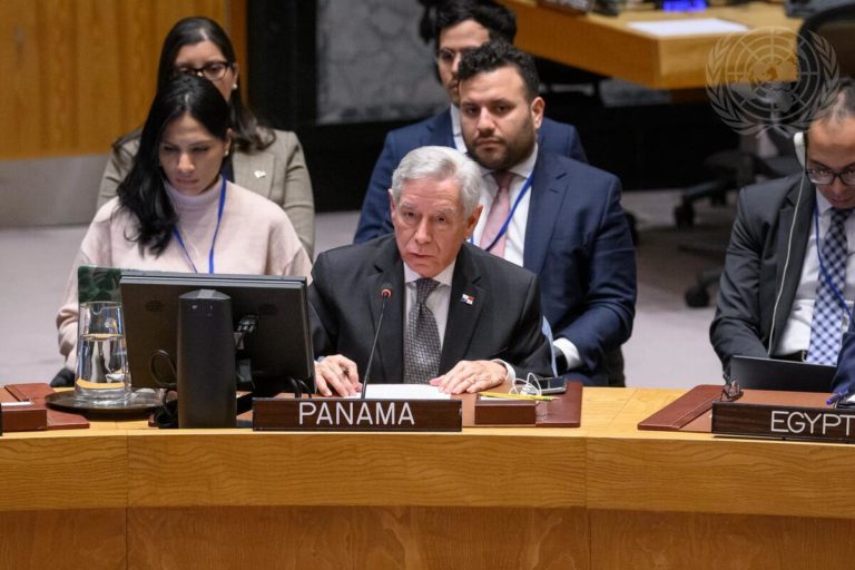 Panamá notifica a la ONU de las amenazas de Trump sobre recuperar el control del Canal de Panamá