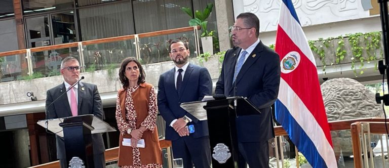 Gobierno decreta medidas para mejorar seguridad y servicios en Ruta 32