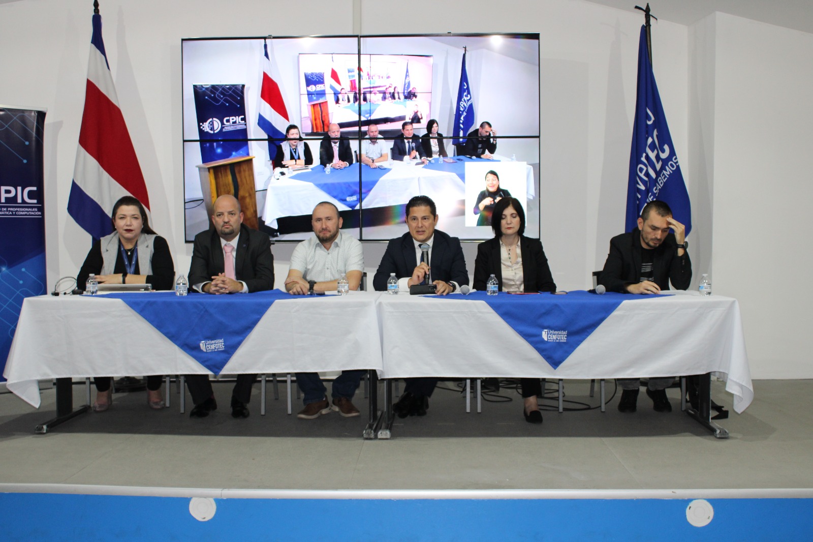 Imagen principal del artículo: CPIC culminó con éxito sus conferencias gratuitas sobre protección de datos y privacidad