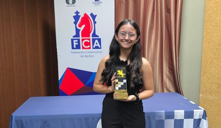 Sofía Mayorga, ajedrecista tica de 15 años, se proclama campeona nacional en la categoría mayor