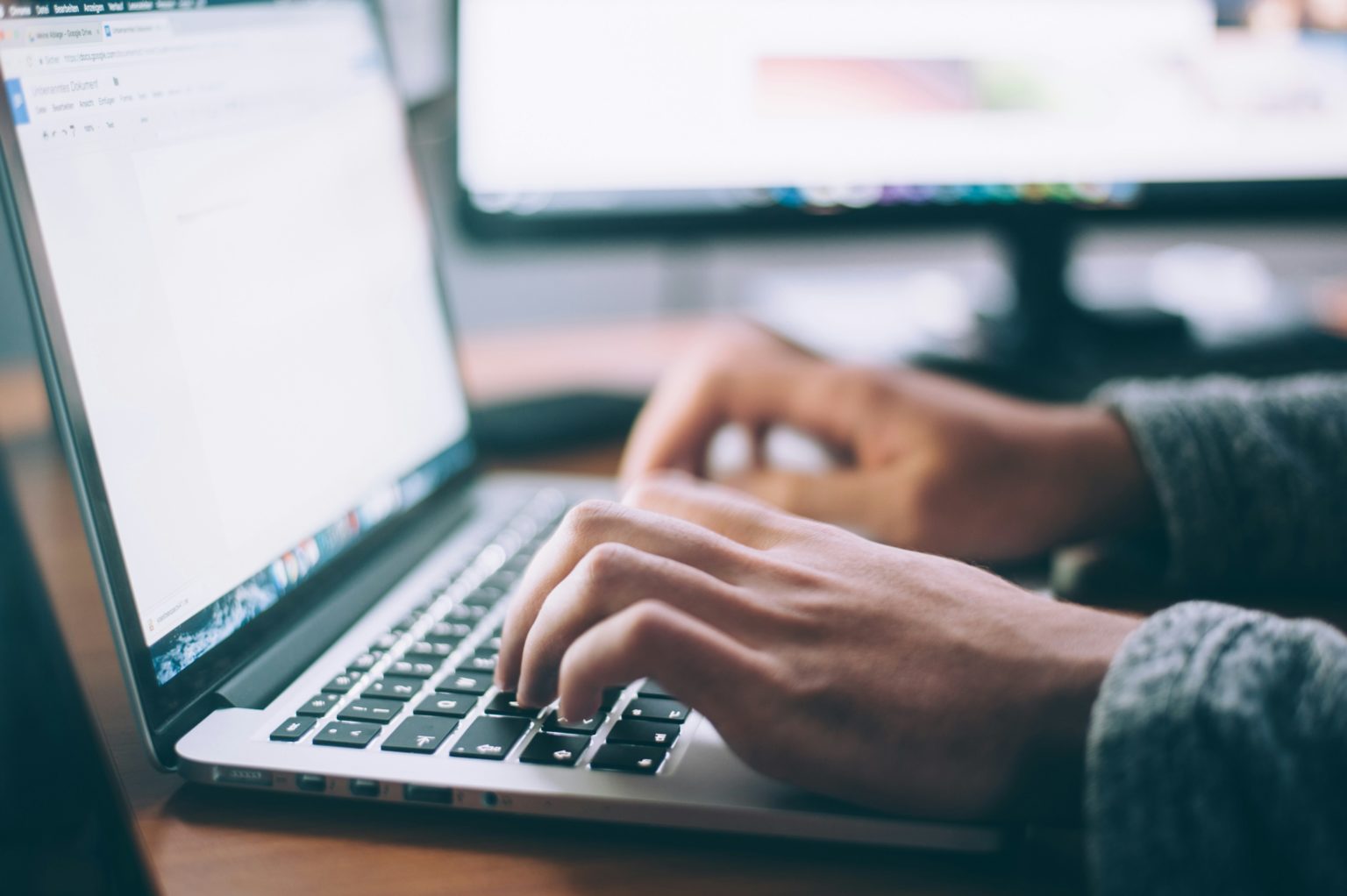 Imagen principal del artículo: EY advierte amenazas digitales en Latinoamérica en el Día Mundial del Internet Seguro