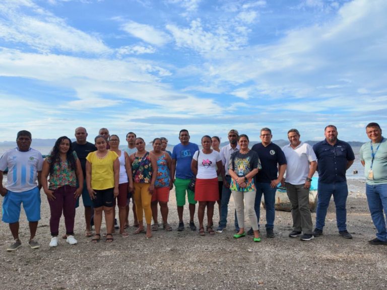 Pescadores costarricenses se capacitan en pesca sostenible con apoyo de cooperación internacional