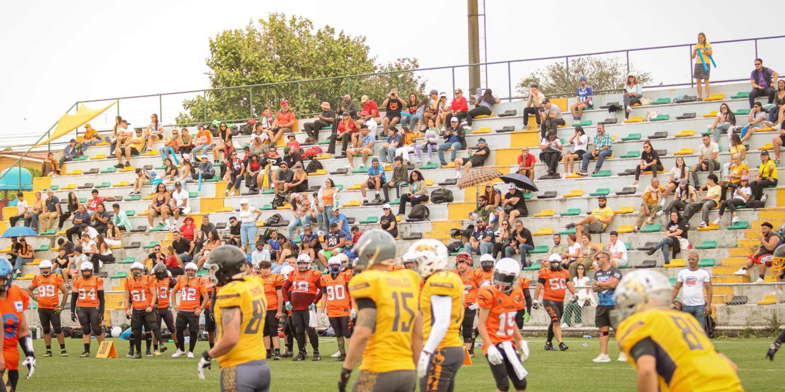 Imagen principal del artículo: Más de 700 personas participaron en la primera fecha del campeonato nacional de fútbol americano