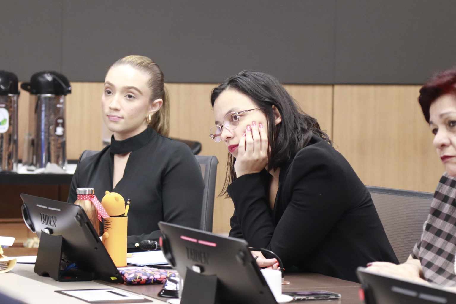 Imagen principal del artículo: Diputada del FA propone habilitar huelga intermitente en servicios esenciales