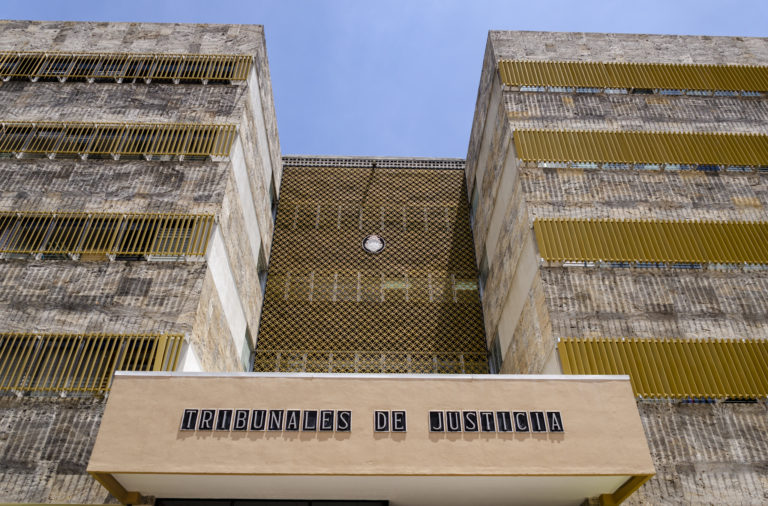 Fiscalía solicita 265 años de prisión contra tres acusados de dormir a víctimas para robarles