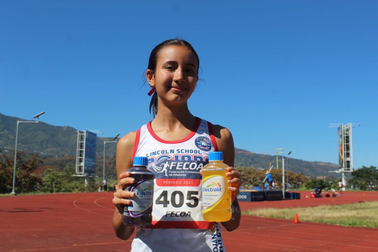 Atleta tica Emma Pacheco deja atrás un récord nacional con 10 años de antigüedad
