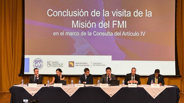 FMI califica de "lamentable" la reducción del marchamo y advierte sobre sus efectos fiscales