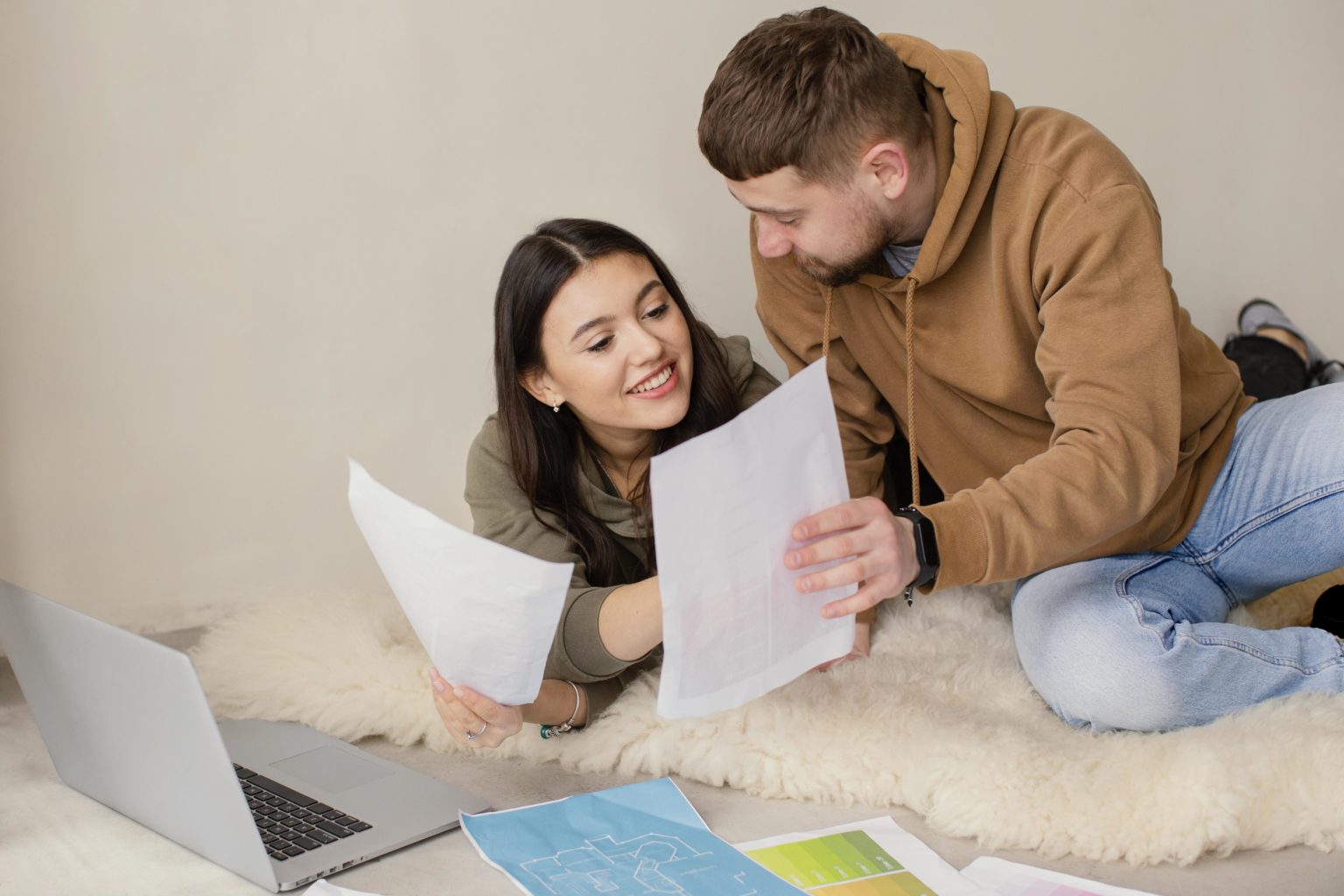 Imagen principal del artículo: ¿Será justo el 50/50 para las finanzas en pareja? Coopecaja ofrece claves para una economía equilibrada en el hogar