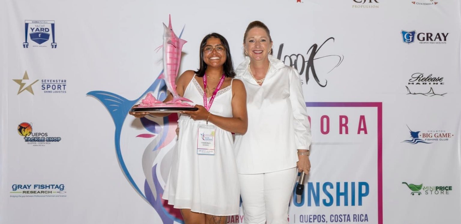 Imagen principal del artículo: Marinera de Quepos gana trofeo internacional en el torneo Pescadora Billfish Championship 2025