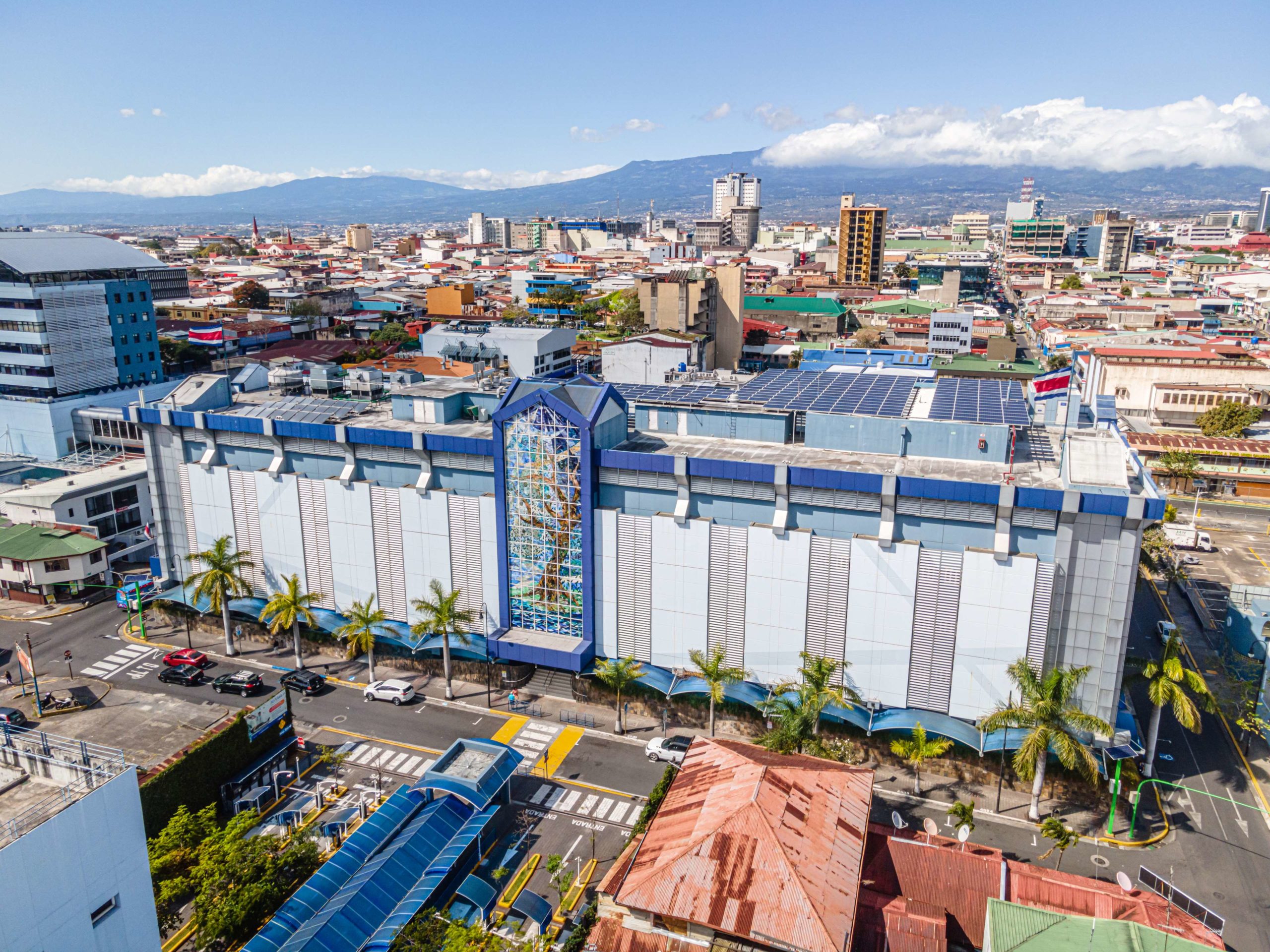 Imagen principal del artículo: Clínica Bíblica facilita jornada de educación “Viviendo y Conviviendo con la Obesidad”