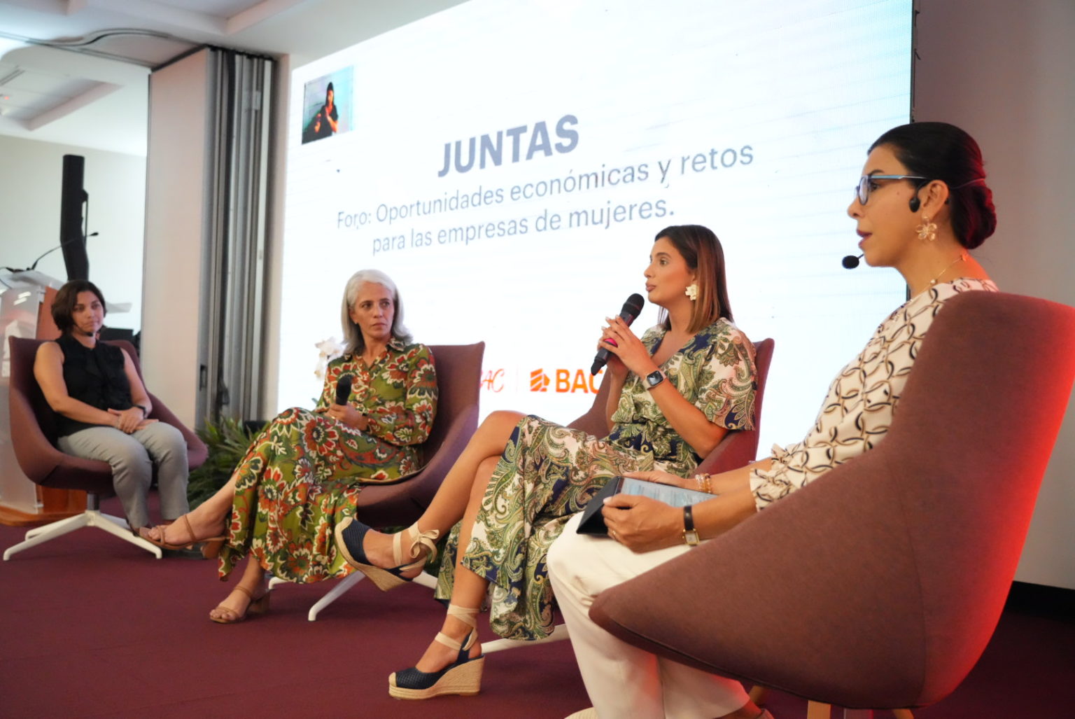 Imagen principal del artículo: Alianza multisectorial capacitará en habilidades de liderazgo y finanzas a mujeres ganaderas de la Región Chorotega