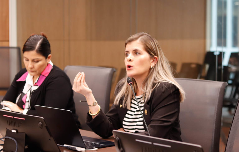 Sin decencia, no hay democracia