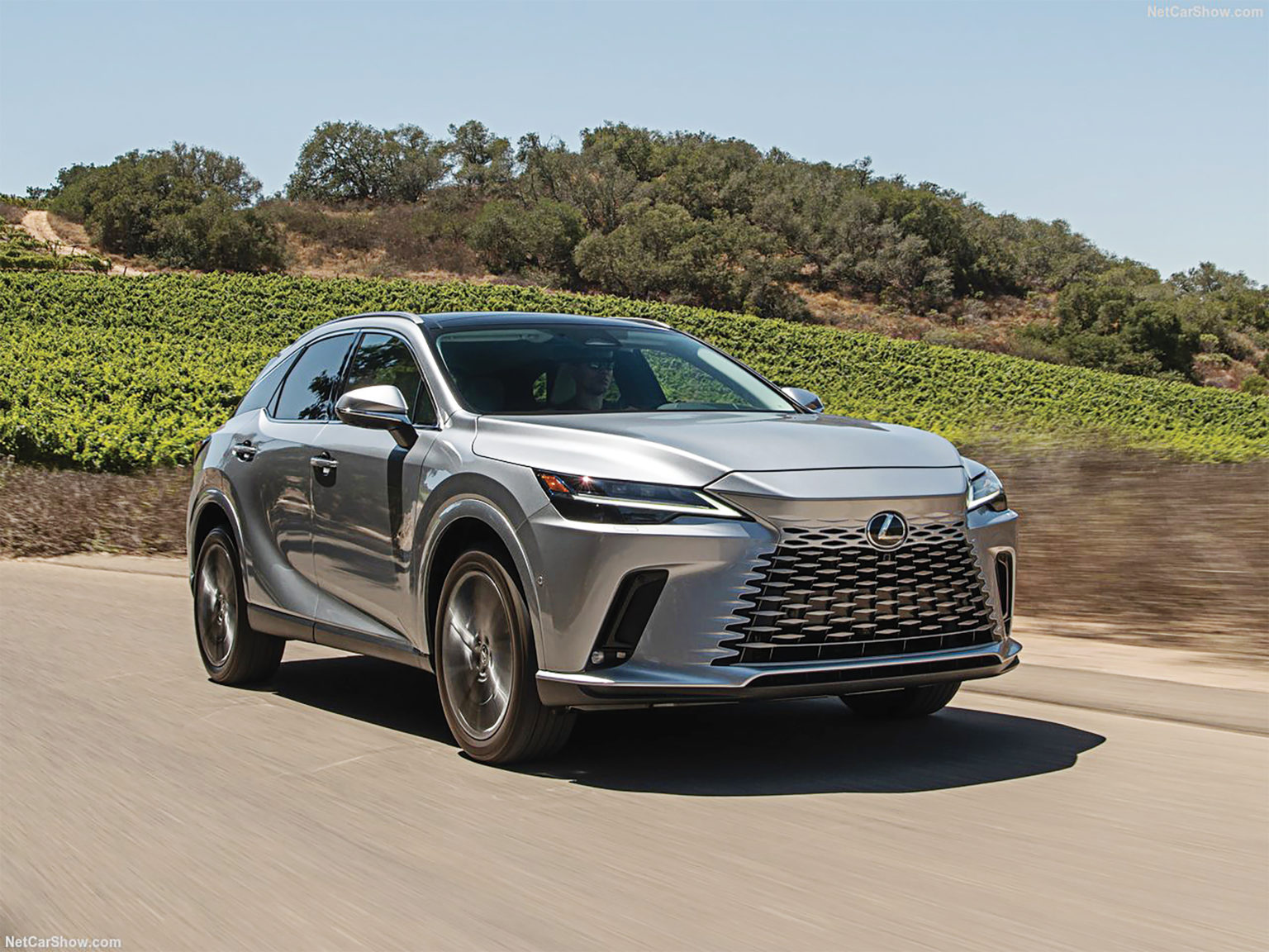Imagen principal del artículo: Lexus en Expomóvil: redefiniendo la experiencia de conducción con elegancia y tecnología