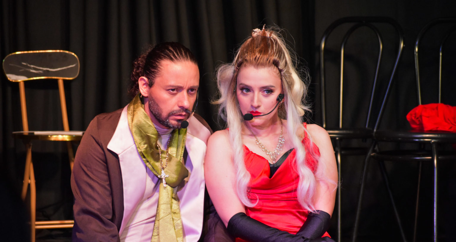 Imagen principal del artículo: "Muerte en el Cabaret": teatro inmersivo llega a Montes de Oca