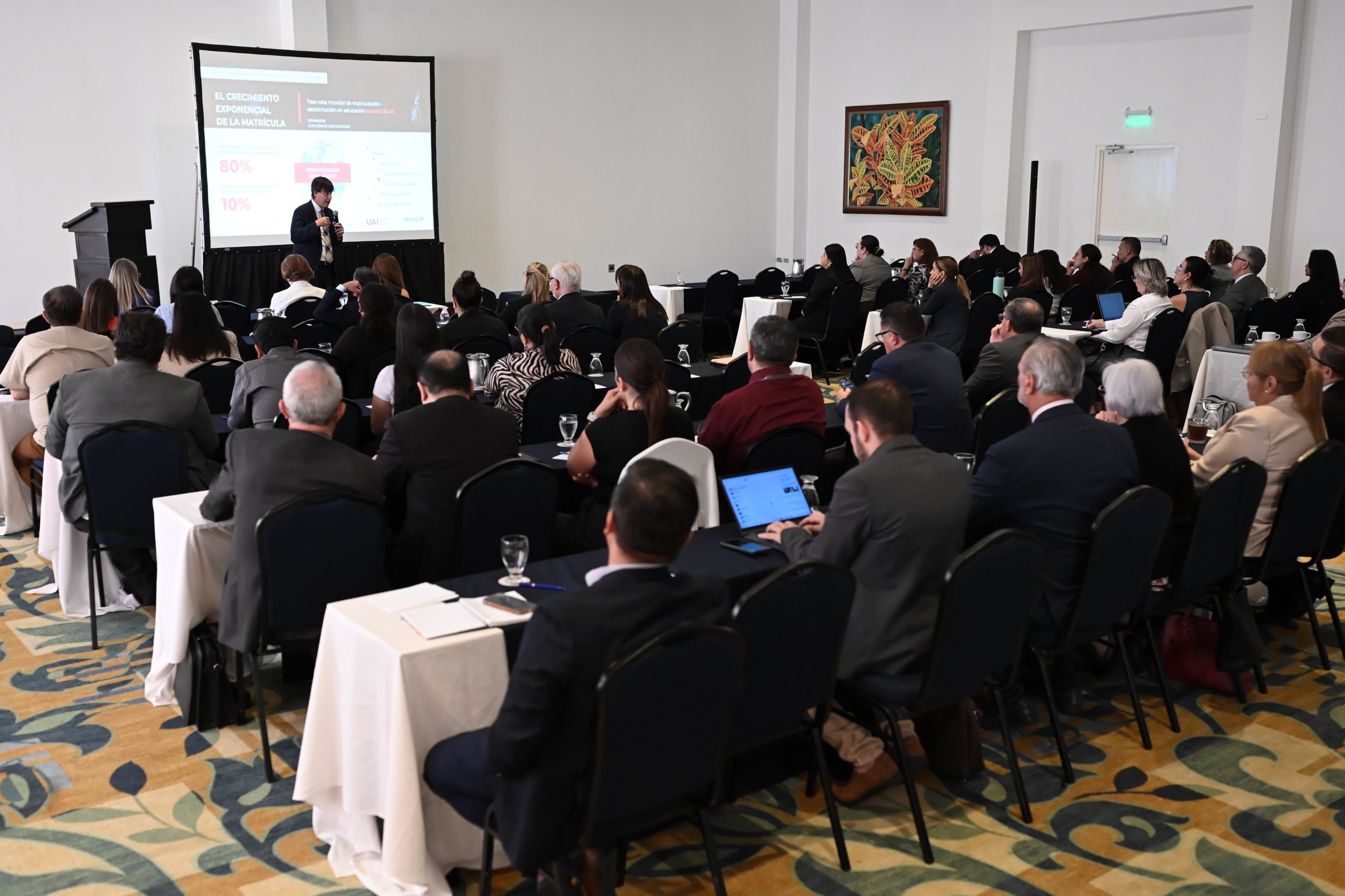 Imagen principal del artículo: Estudio reafirma impacto de las universidades privadas en el PIB y la educación superior