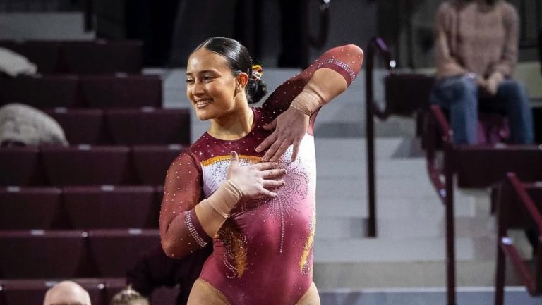 Gimnasta tica Luciana Alvarado gana el premio de Estudiante-Atleta de la Semana en la Conferencia Mid-American