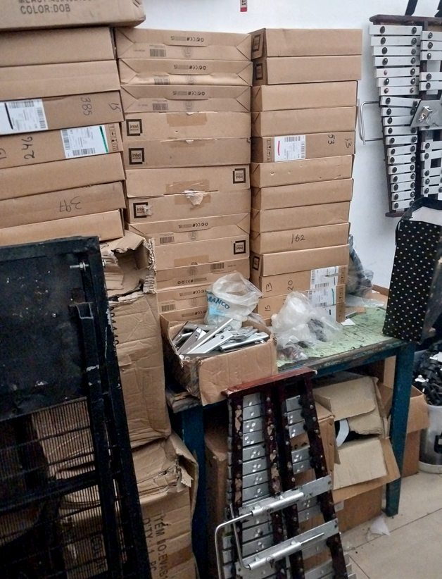 Imagen principal del artículo: Contraloría da ultimátum al MEP para que entregue a centros educativos equipo de cómputo en desuso