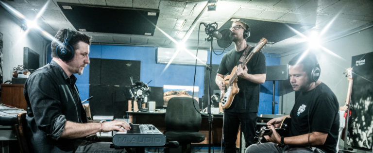 Canción "Compadre" cumple 50 años y vuelve a sonar con un nuevo homenaje de carácter benéfico