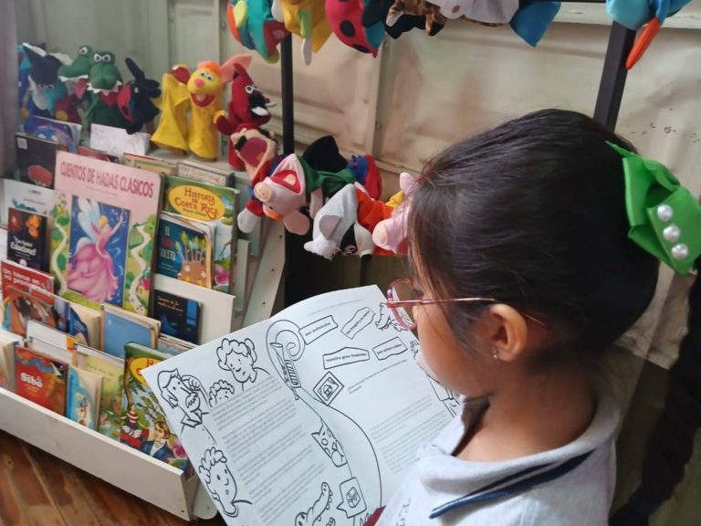 Concurso invita a escolares a escribir sobre la importancia de cooperar en comunidad