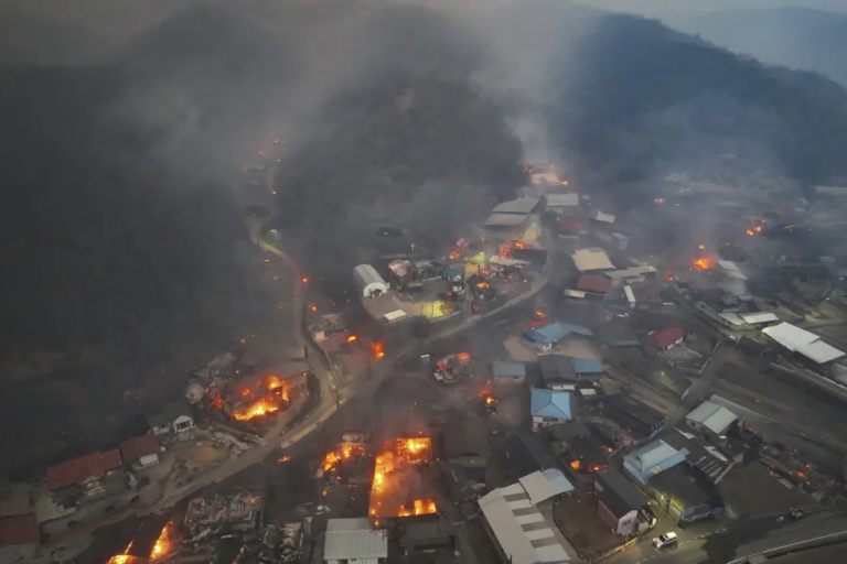 Incendios forestales en Corea del Sur dejan al menos 16 muertos y miles de evacuados