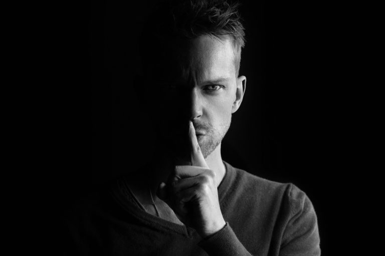 Condominios, protección de pequeños propietarios y lobby legislativo