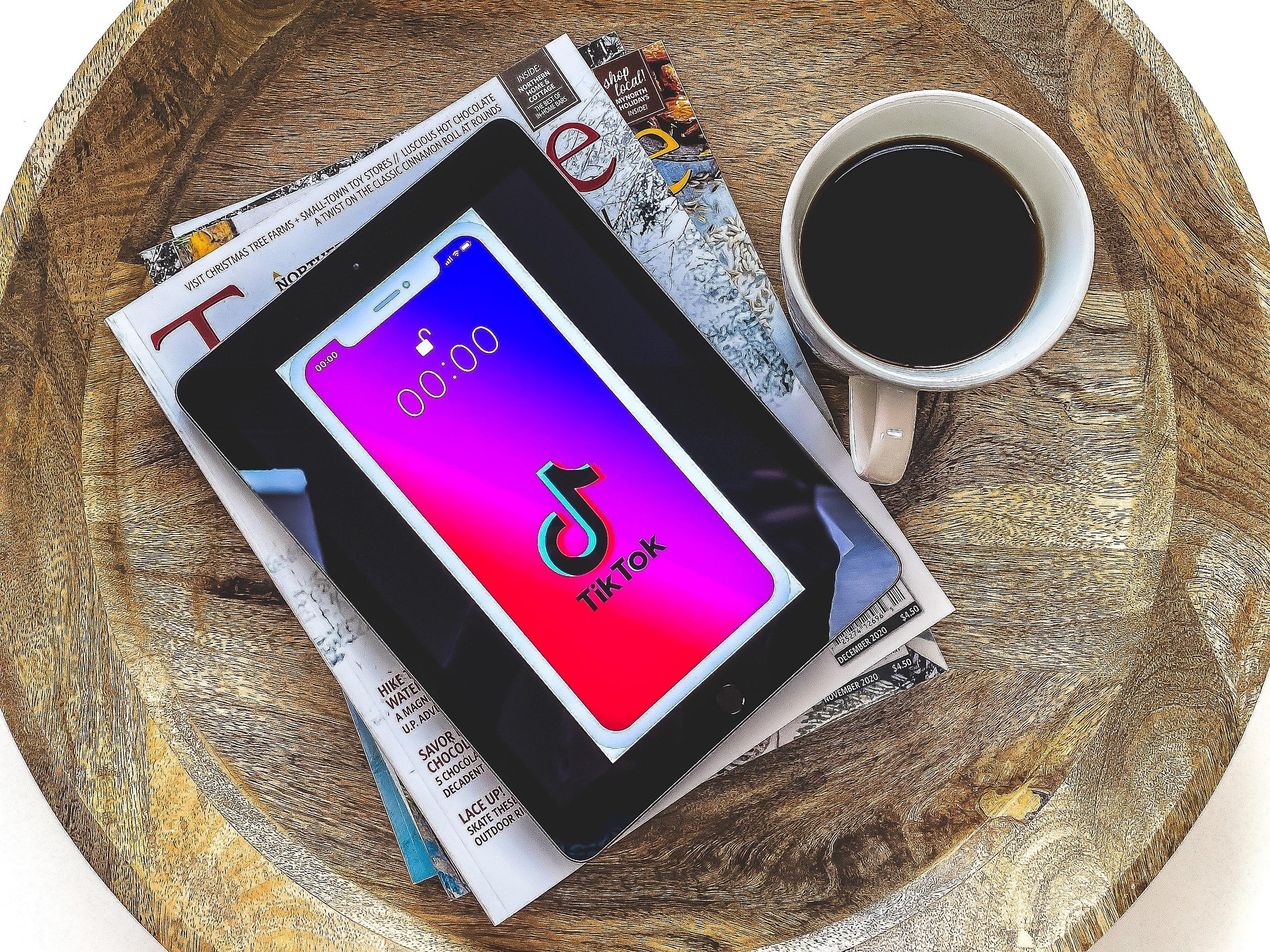 Imagen principal del artículo: Booktok: un nuevo mercado literario