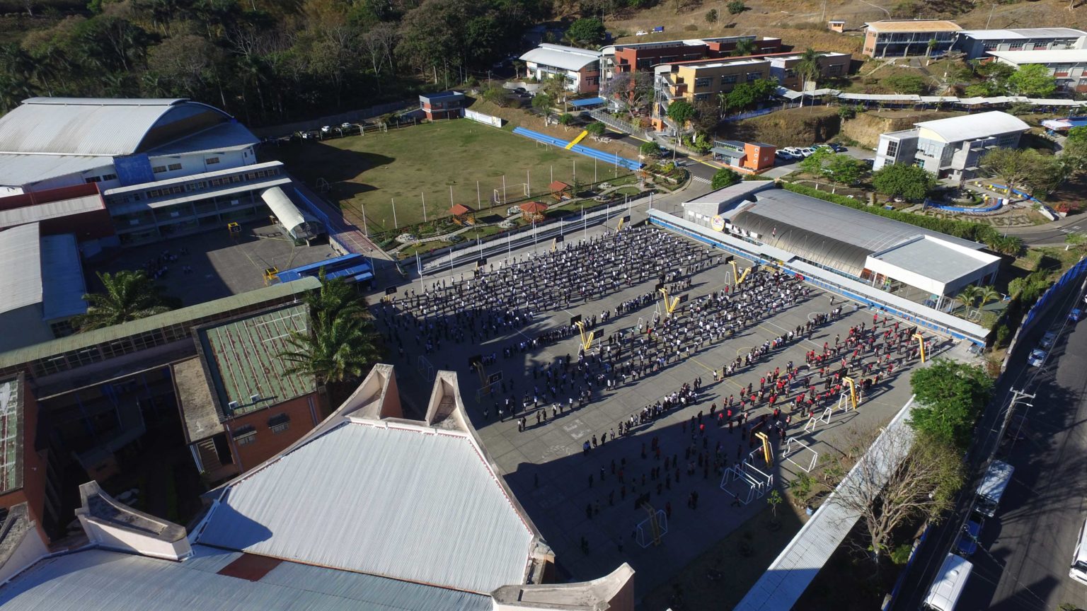 Imagen principal del artículo: CEDES Don Bosco: Un campus de 7 hectáreas que impulsa la educación técnica en Costa Rica