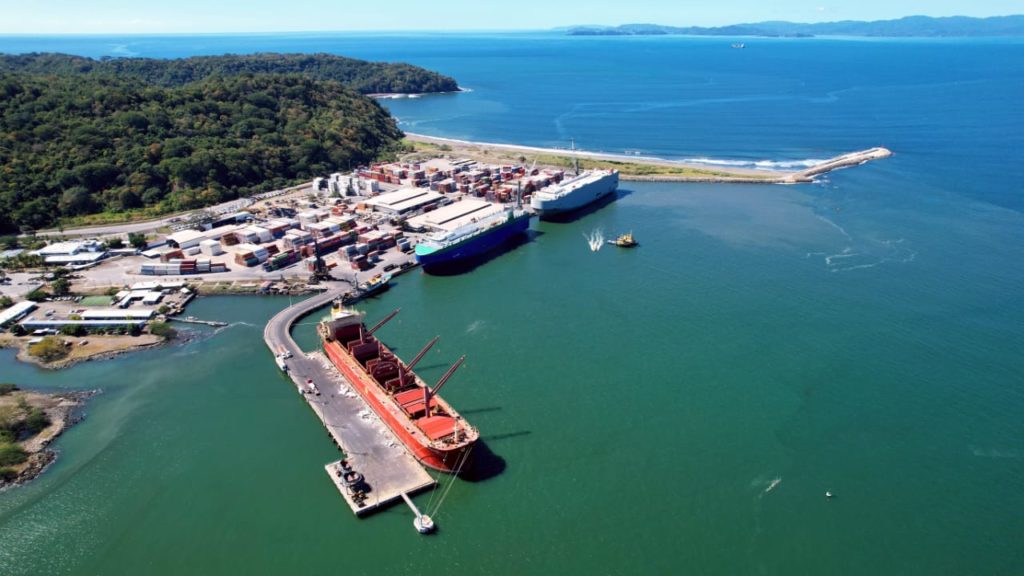 Contraloría rechaza último recurso contra licitación para modernización de Puerto Caldera
