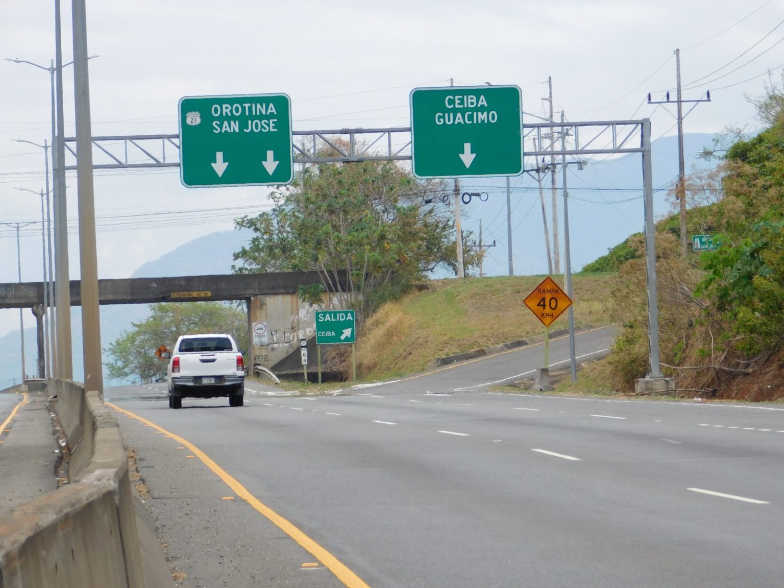 Imagen principal del artículo: Reversibilidad en Ruta 27 se aplicará los domingos 13 y 20 de abril por receso de Semana Santa