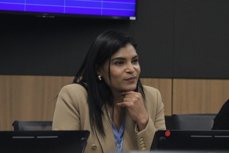 Diputada cuestiona a ministro de Comercio Exterior por viaje de funcionarios de Procomer a Taiwán