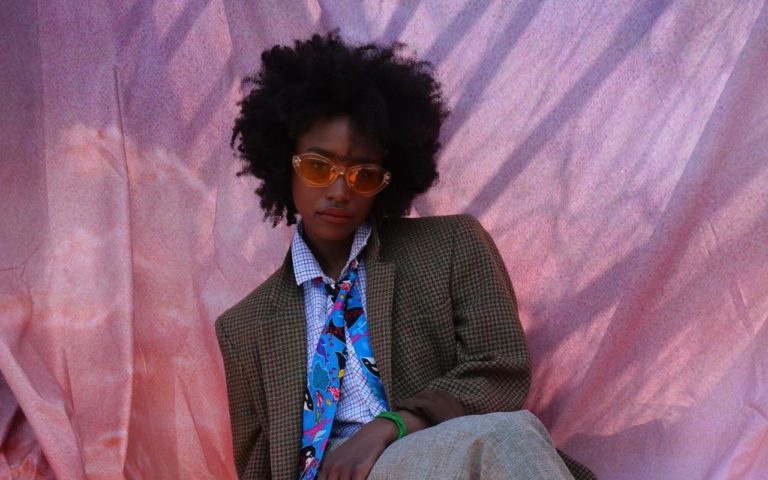 Artista francesa Anaïs Rosso llega a Costa Rica y promete un viaje musical entre el blues y lo desconocido