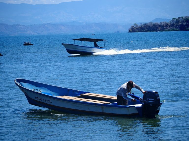 Diputada Kattia Cambronero propone digitalizar control de combustible para pesca ante desvío a narcotráfico