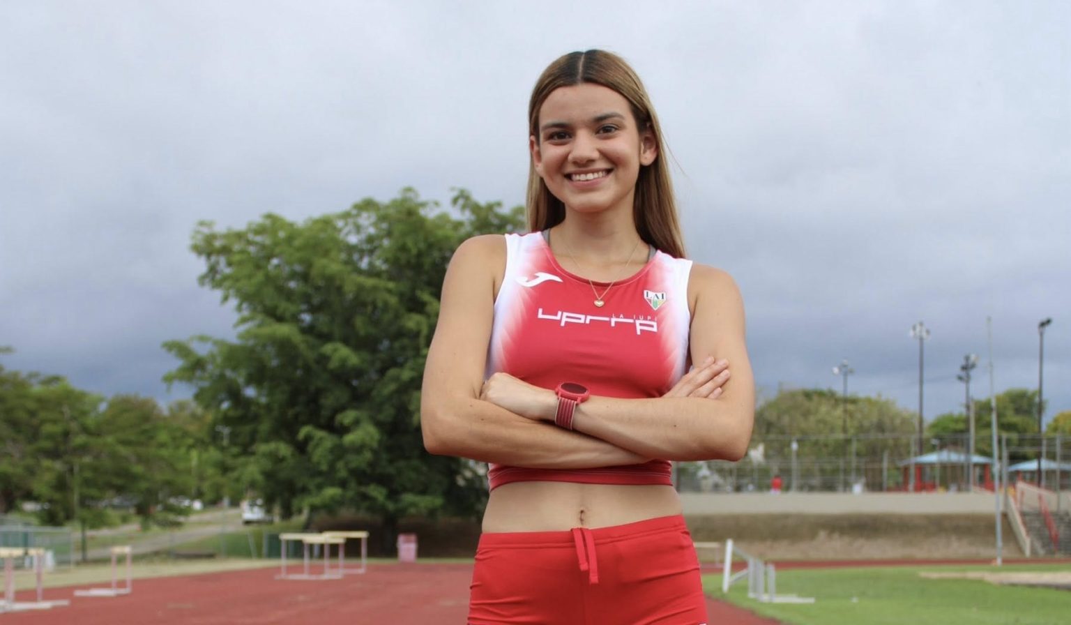 Imagen principal del artículo: Marchista tica Sharon Herrera gana medalla de oro y rompe récord universitario en Puerto Rico