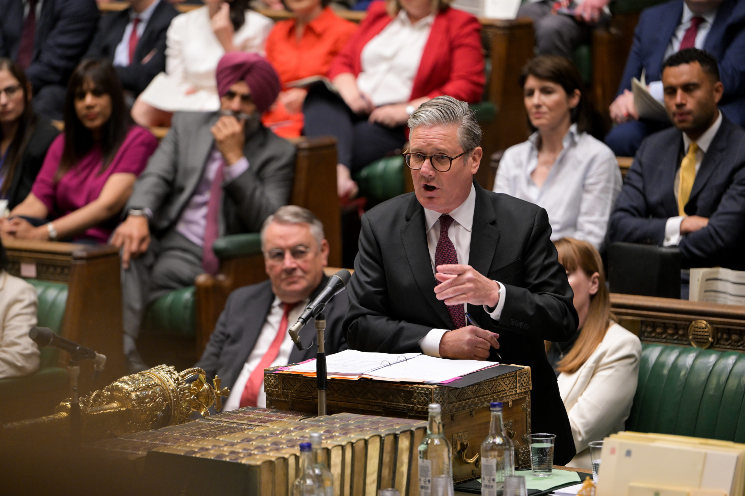 Imagen principal del artículo: Reino Unido suspende negociaciones comerciales con Israel