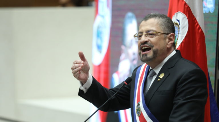 PEN: Estudio internacional posiciona a Chaves entre los mandatarios más populistas de América Latina