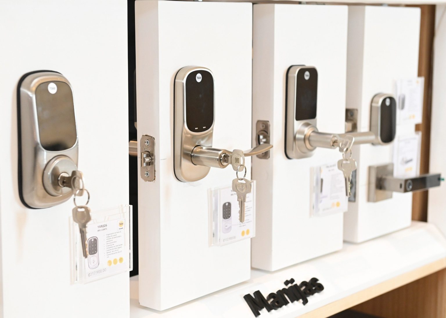 Imagen principal del artículo: Multinacional sueca Assa Abloy elige a Costa Rica para lanzar su primer modelo de kiosco YALE en Centroamérica