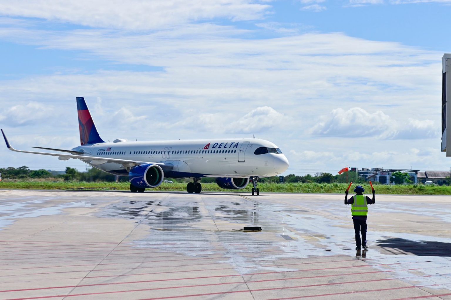 Imagen principal del artículo: Delta Airlines anuncia nueva ruta que conectará a Detroit con Guanacaste