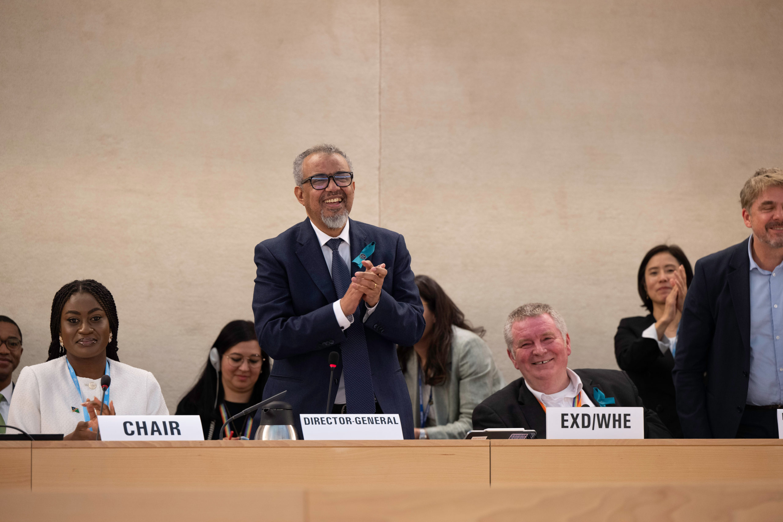Imagen principal del artículo: Asamblea Mundial de la Salud aprueba Acuerdo Pandémico de la OMS